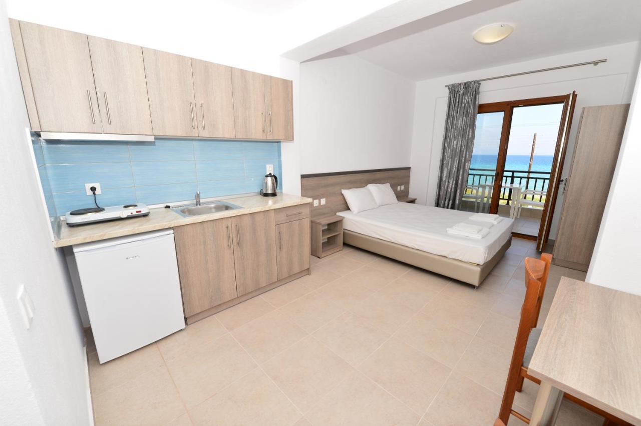 Skentos Apartments Sea View Polychrono Dış mekan fotoğraf
